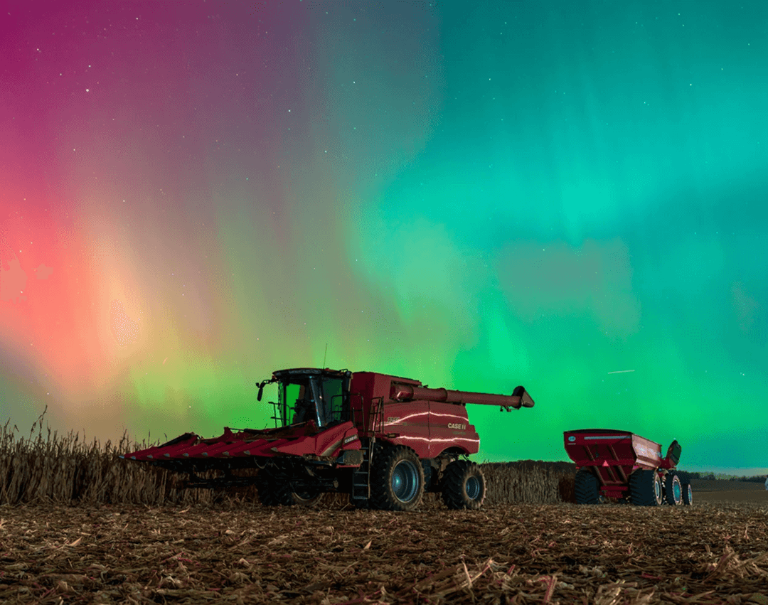 Langit Dunia Diselimuti Aurora, Setelah Badai Matahari Dahsyat Melanda